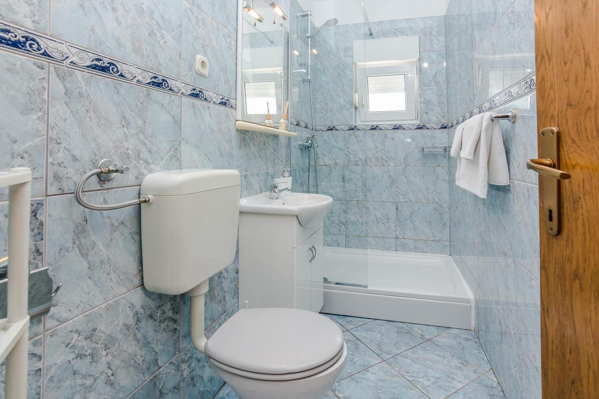 Apartmani Tomeri Starigrad Paklenica Exterior foto